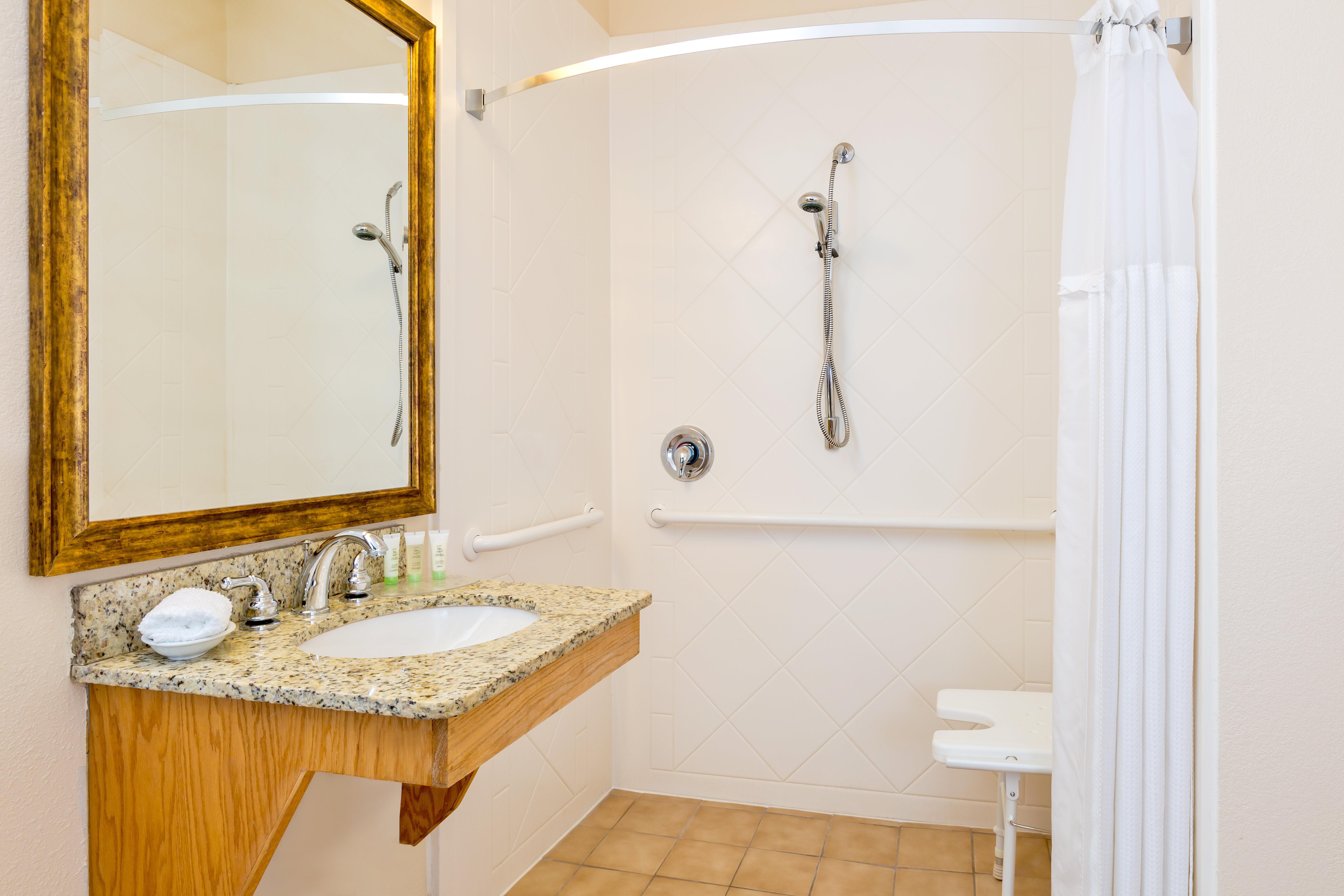 Staybridge Suites - Brownsville By Ihg Esterno foto