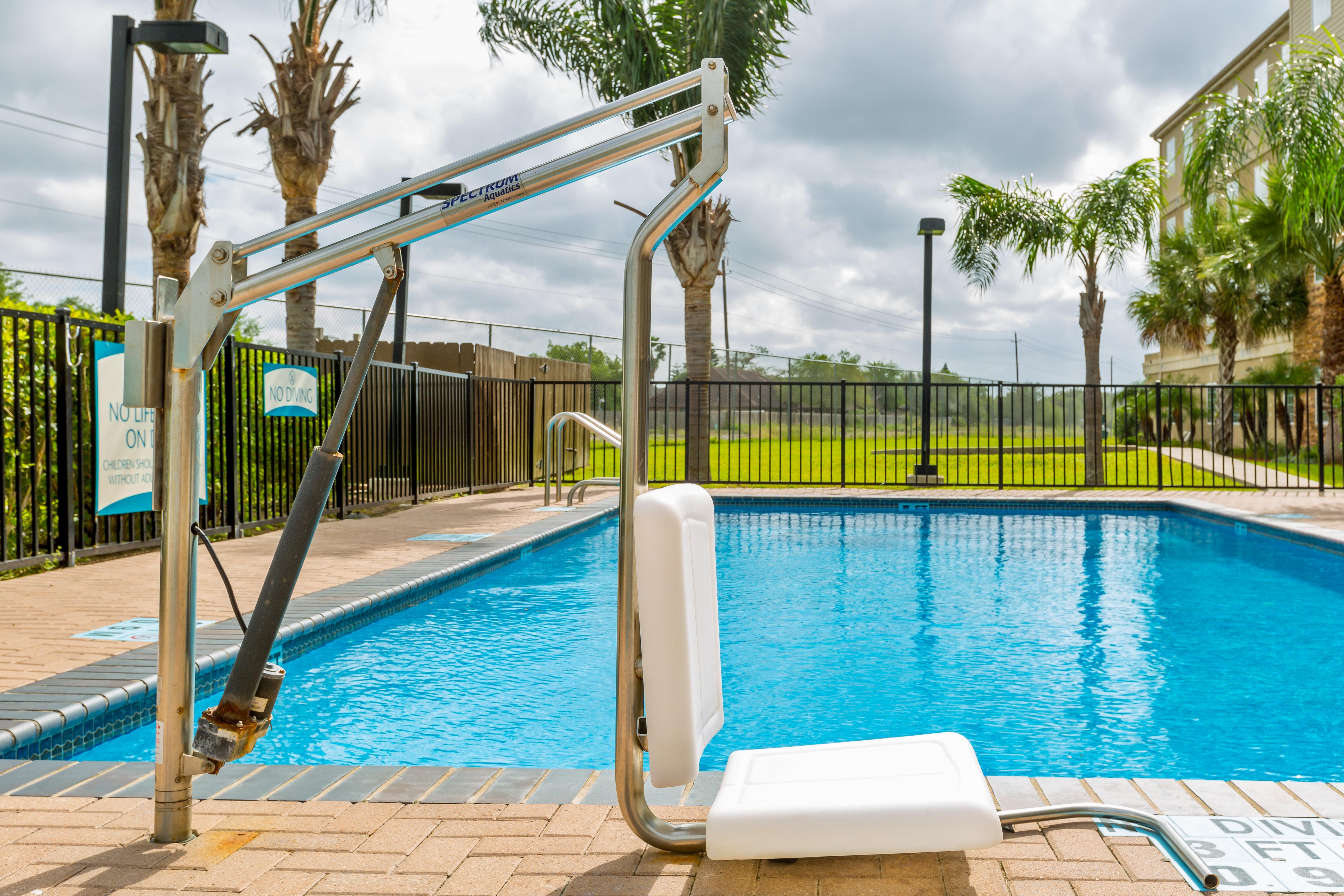 Staybridge Suites - Brownsville By Ihg Esterno foto